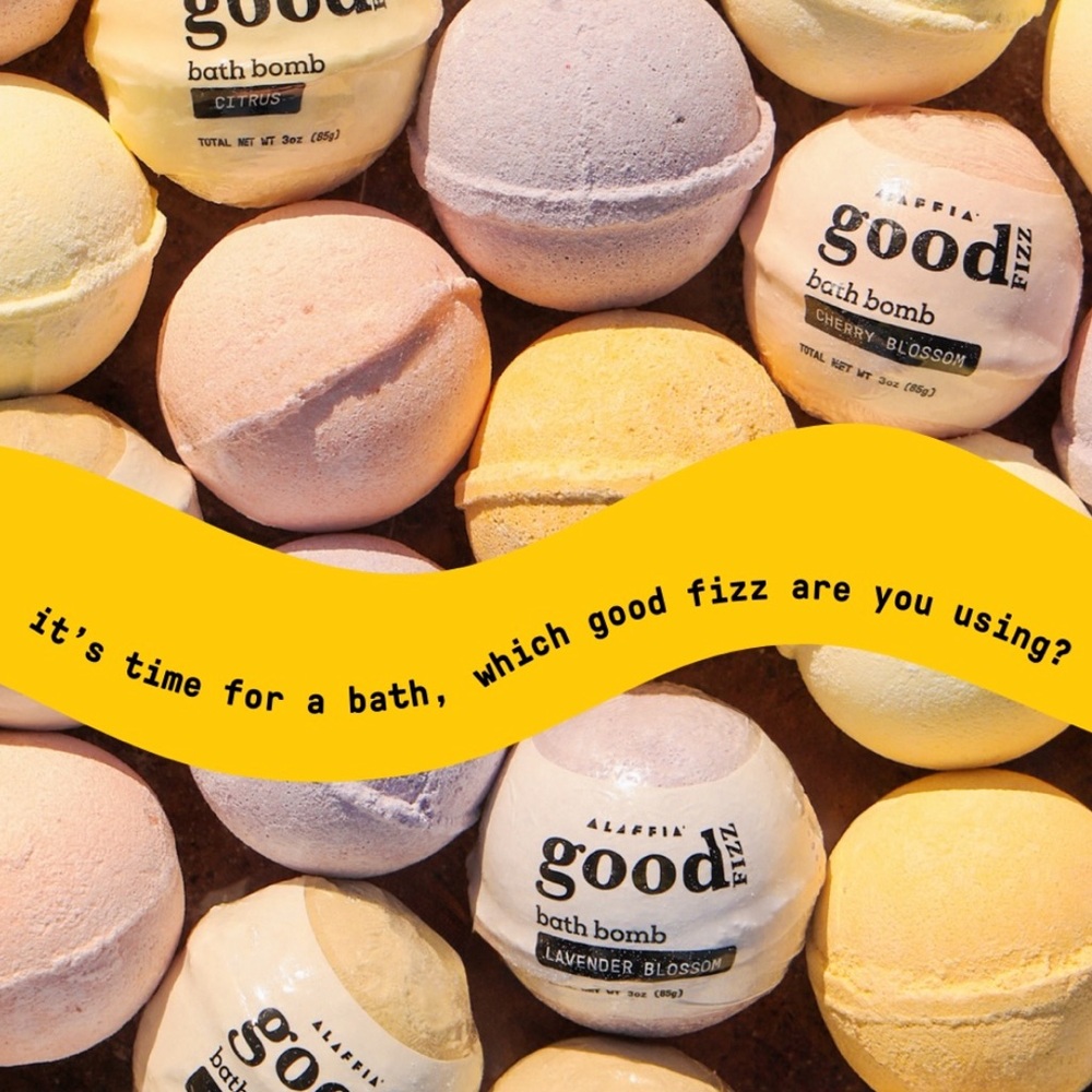Alaffia Clean goodfizz luxurious Bath Bombs NWT